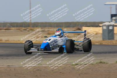 media/Oct-29-2022-CalClub SCCA (Sat) [[e05833b2e9]]/Race Group 2/Qualifying (Sweeper)/